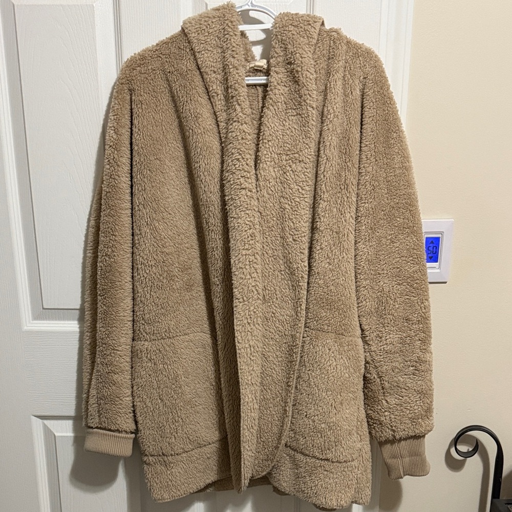 43.  KIM & THREAD | JACKET